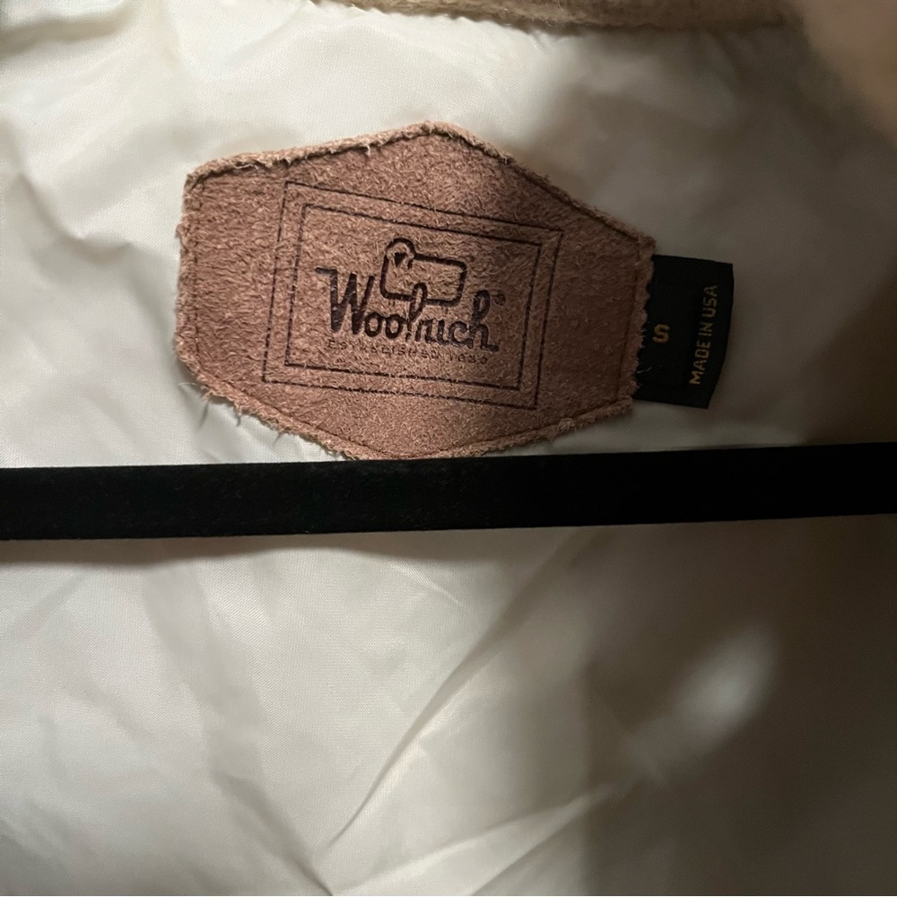 Vintage Woolrich Beige and Brown Hooded Knit Coat. Aztec/giraffe pattern. - Picture 3 of 7